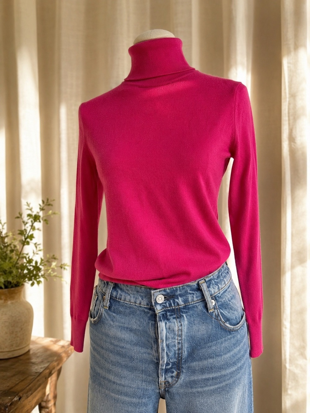 Merino Wool Hot Pink Turtleneck Sweater - Slim Fit